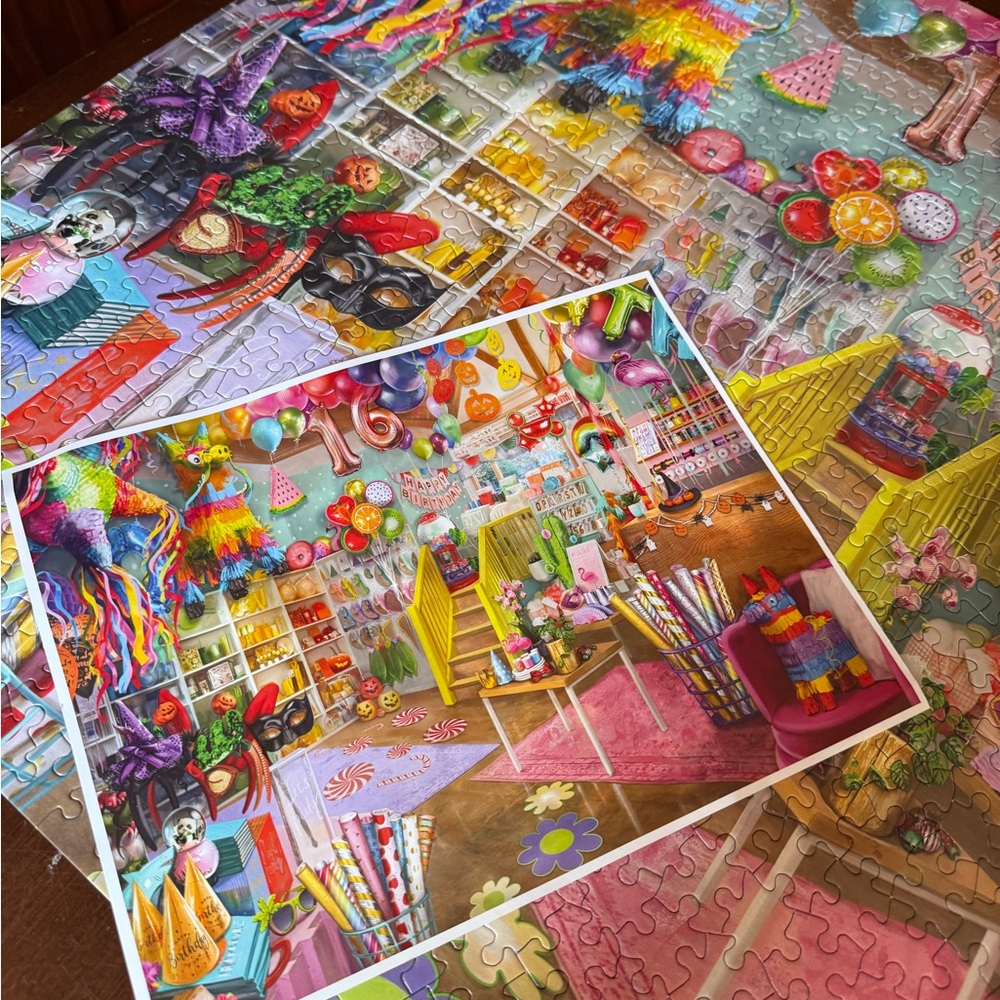 White Mountain Party Store Puzzle - Picture 2 of 3